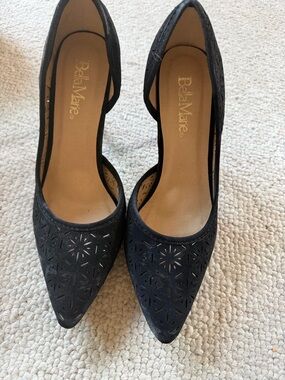 Bella Marie Black Laser-Cut Pointed Pumps